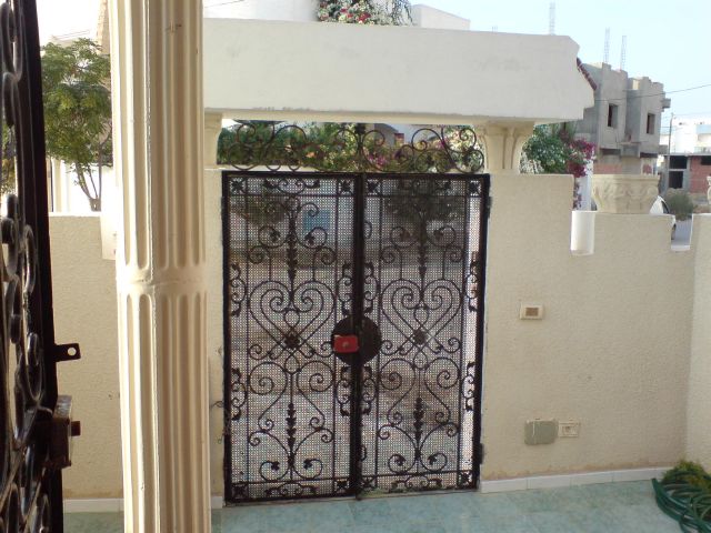Porte d'entrée villa tunisie